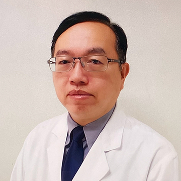 兼任主治醫師：江東和